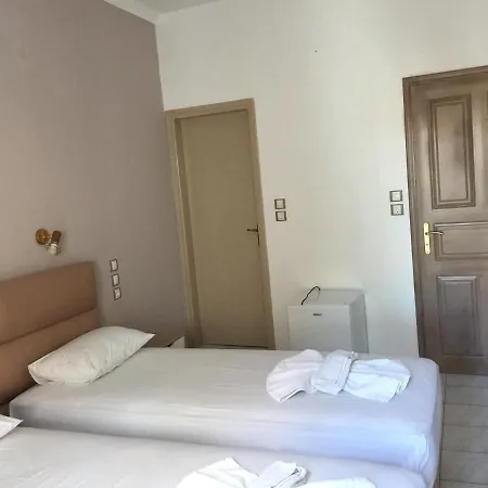 Vogiatzi * Skiathos-Stadt