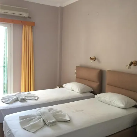 Vogiatzi Gasthof Skiathos-Stadt